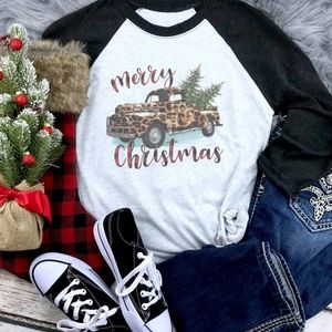 Christmas t shirt. ( GOING FAST!!)